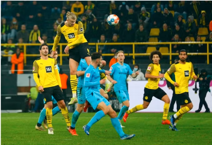 haaland lap cu dup dortmund danh bai greuther furth tai bundesliga hinh 3