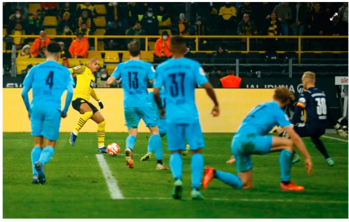 haaland lap cu dup dortmund danh bai greuther furth tai bundesliga hinh 5