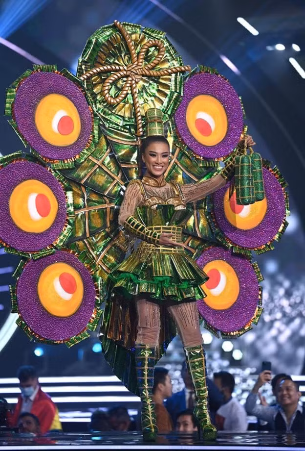 hanh trinh lot top 16 miss universe 2021 cua kim duyen hinh 8
