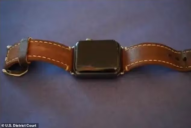 apple bi kien vi dong ho apple watch gay thuong tich cho nguoi dung hinh 2