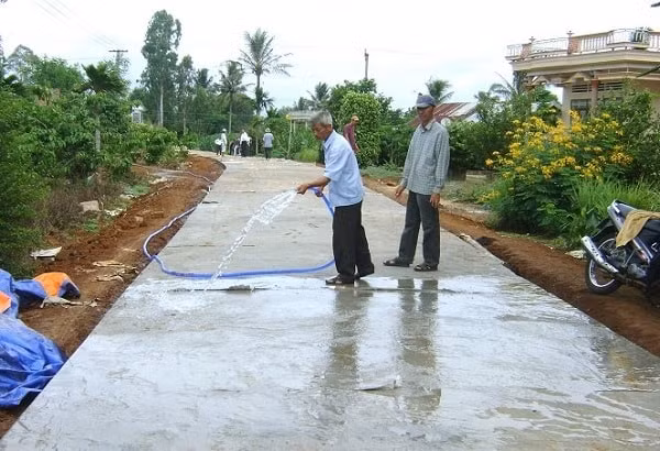 Chương trình mục tiêu quốc gia xây dựng nông thôn mới đã làm mới bộ mặt nông thôn. Ảnh: Mai Thị Lan Anh