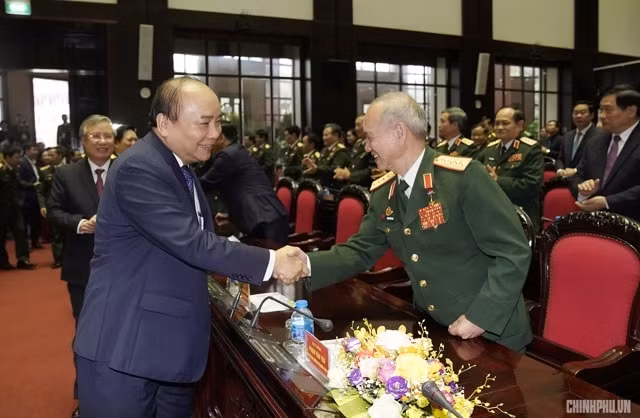 Thủ tướng cùng các đại biểu dự buổi lễ. Ảnh: VGP
