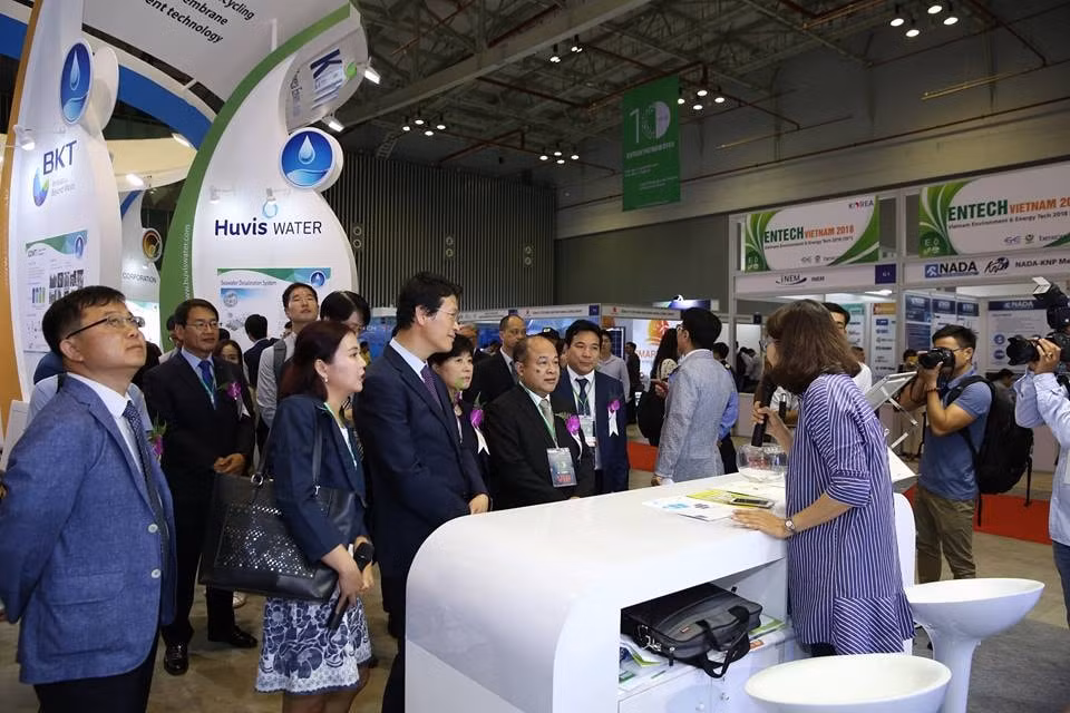 Qua 8 năm liên tục tổ chức, Entech VietNam 2019 được kỳ vọng sẽ là nơi hội tụ của các doanh nghiệp công nghệ trong và ngoài nước (Ảnh Minh Loan)