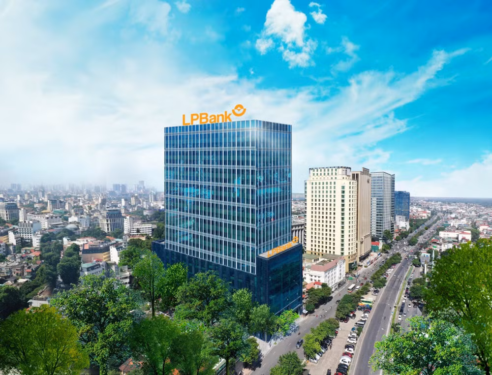 lpbank quan tri rui ro hieu qua mang ve 7039 ty dong loi nhuan nam 2023 hinh 1