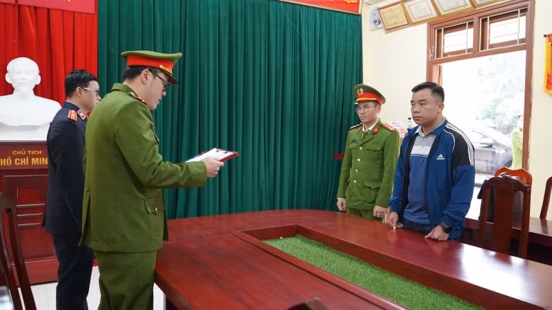 khoi to nhieu bi can trong vu an tai cong ty co phan van tai dich vu va xay dung bac kan hinh 1