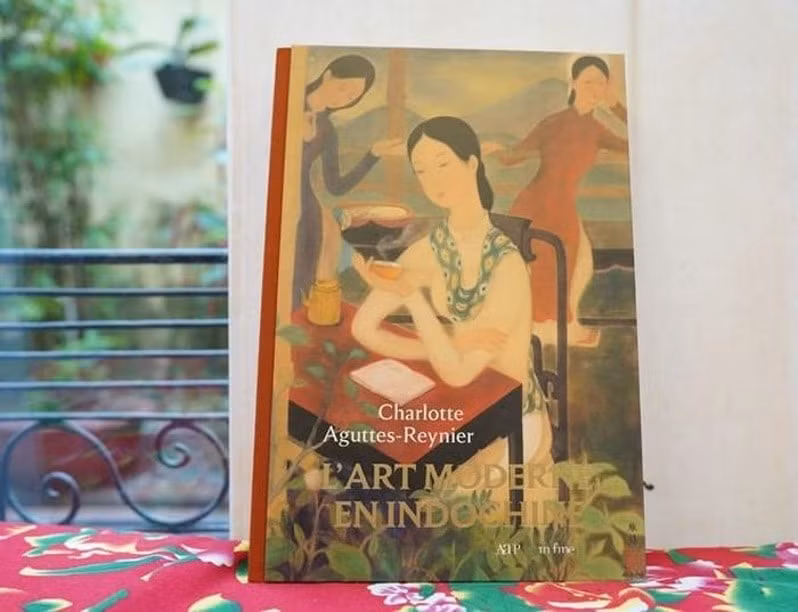 ra mat cuon sach ve lich su nghe thuat cua truong cao dang my thuat dong duong hinh 1