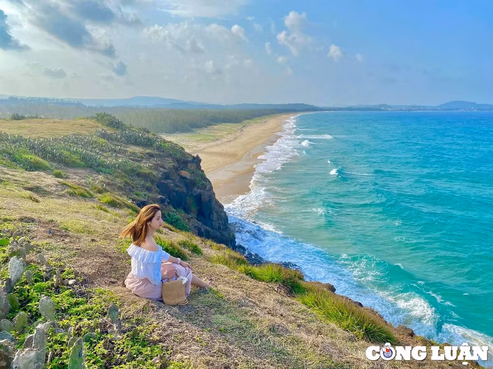 kham pha thien duong bien bai xep phu yen hinh 1