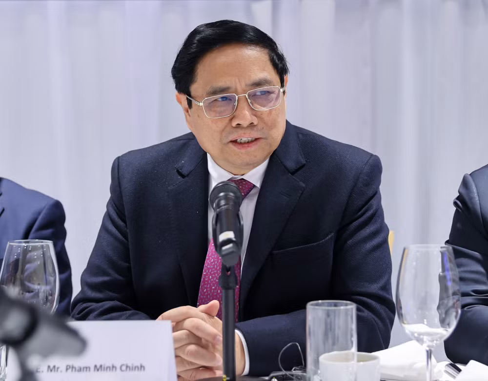 ai ban dan va cong nghiep o to la nhung nganh quan trong co nhung dong luc moi cho su phat trien hinh 2