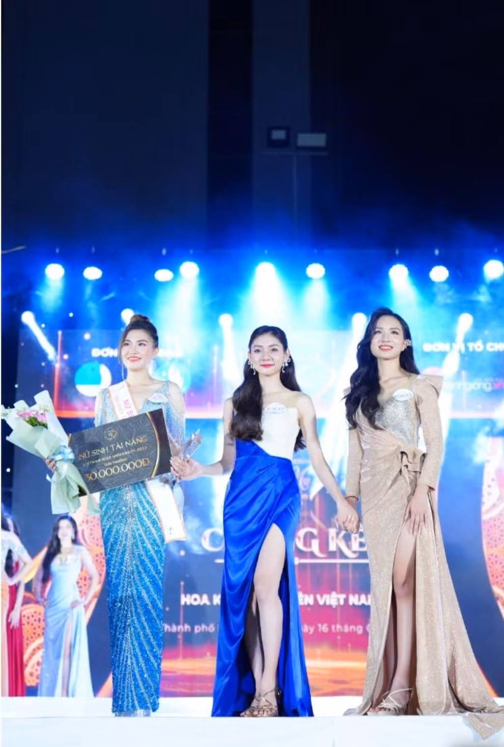 fcf cong bo giai thuong khung cho cuoc thi hoa hau sinh vien viet nam 2024 hinh 19