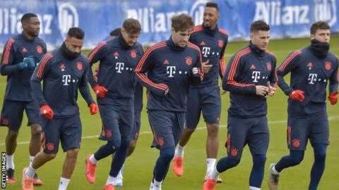 Các cầu thủ Bayern Munich trở lại tập luyện. Ảnh: Getty