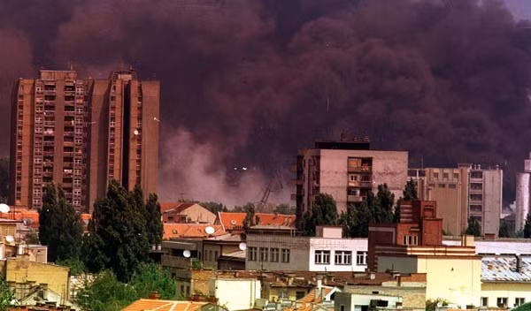 NATO đánh bom Yugoslavia. Ảnh: Wikipedia