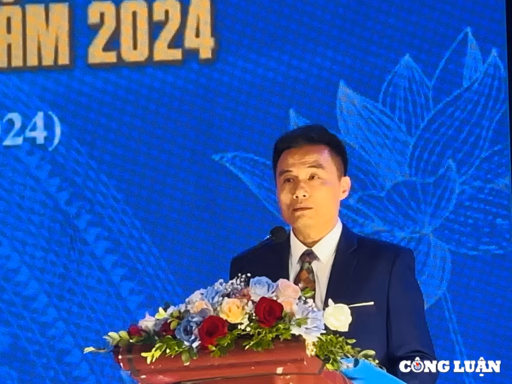 nhieu hoat dong thu vi tai tuan van hoa du lich thuong mai lang nghe van phuc 2024 hinh 1