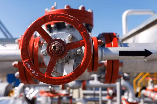 OPEC+ khôi phục sản lượng, giữ nhịp điều tiết thị trường