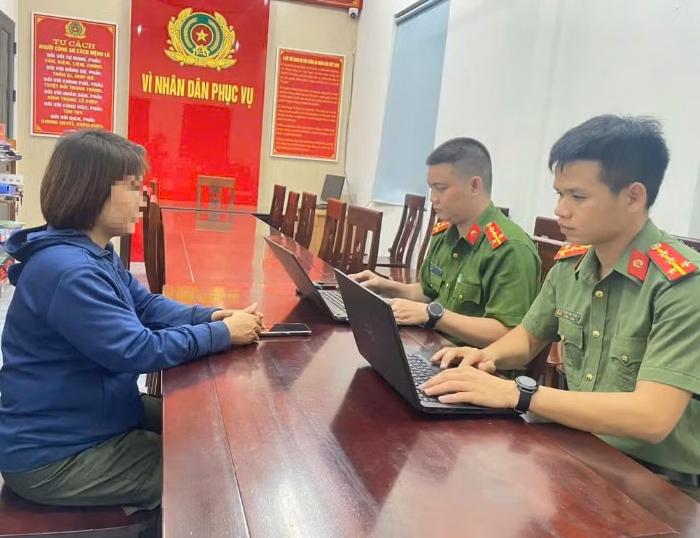 Chủ Tài khoản “P.H.S. (T.H.H.S.)” được triệu tập về làm việc ngay trong đêm