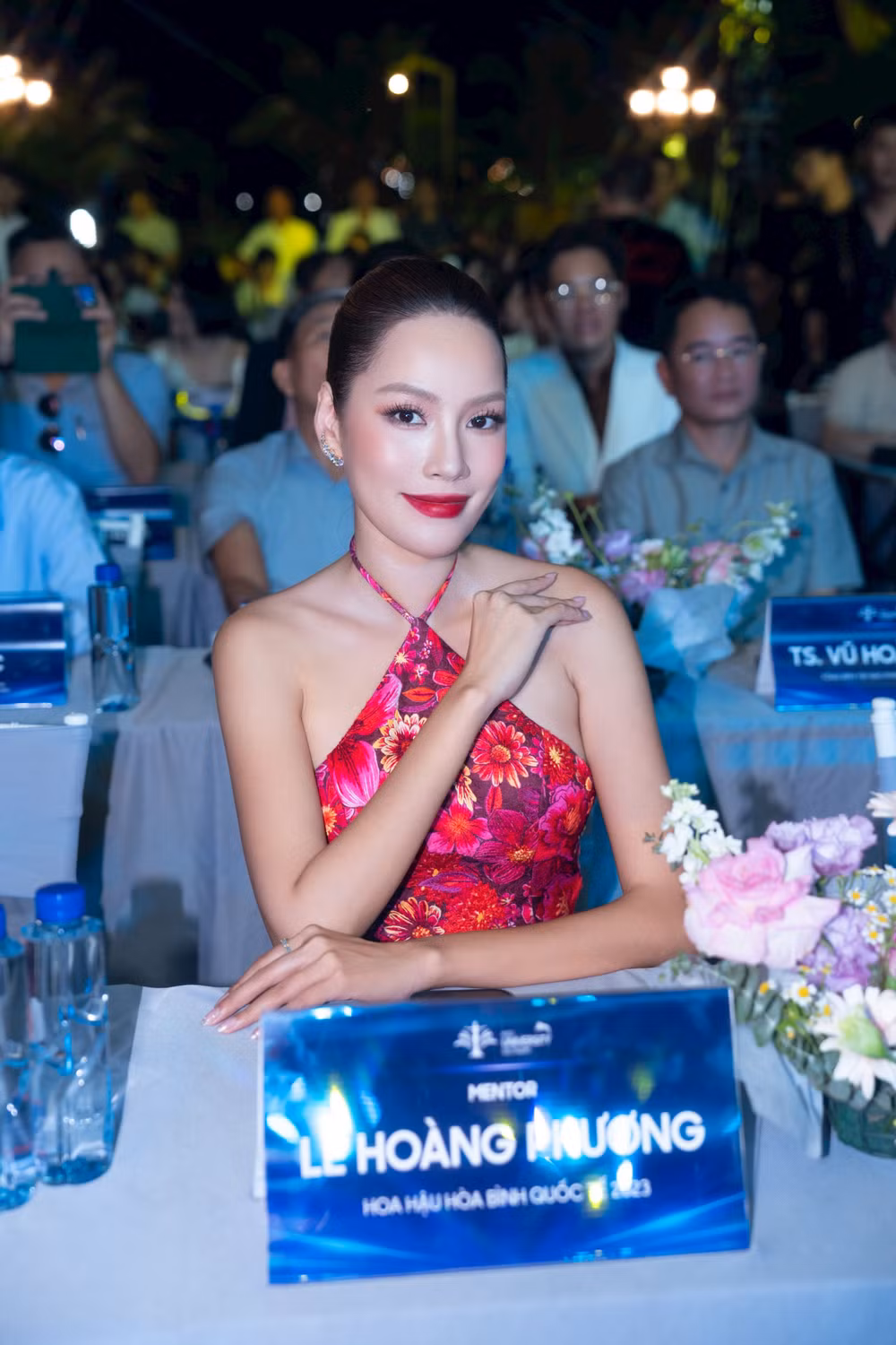 Mentor - Hoa hậu Lê Hoàng Phương