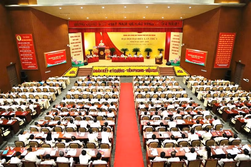 dang-bo-cong-an-tphcm.jpg