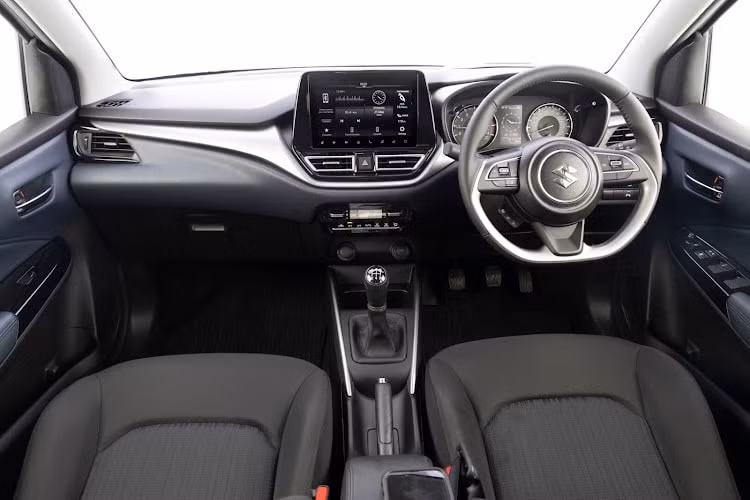 Life with a Suzuki Baleno | Interior features
