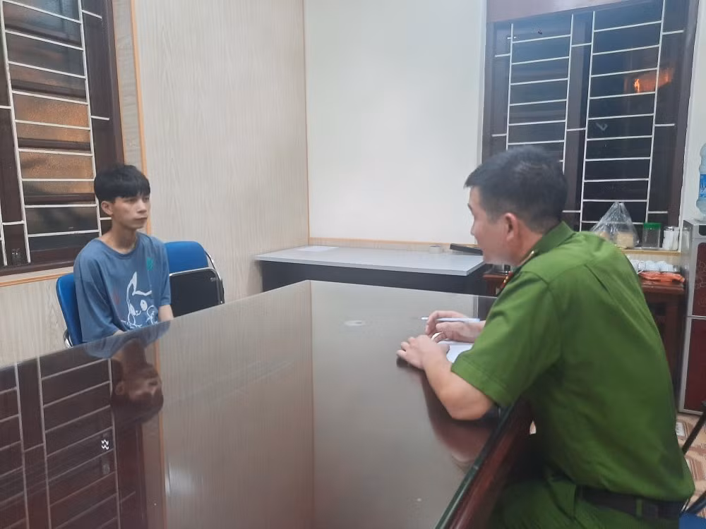 bat giu hung thu sat hai nu nhan vien chuyen phat nhanh o hai duong hinh 1