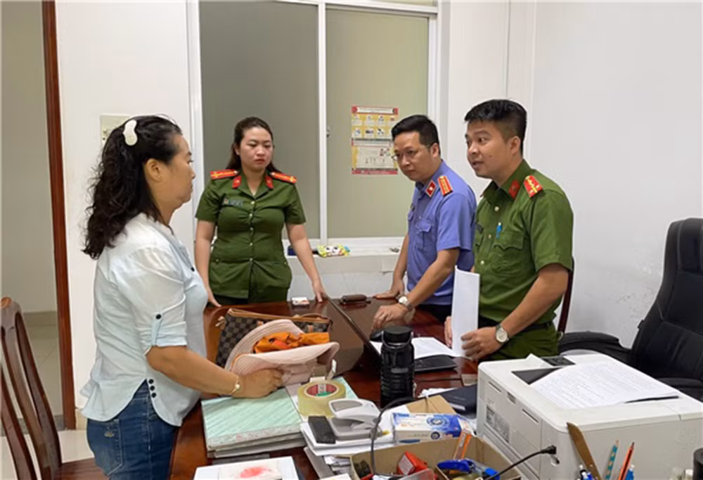 khoi to them 13 bi can trong vu dua nhan hoi lo tai ba ria vung tau hinh 1