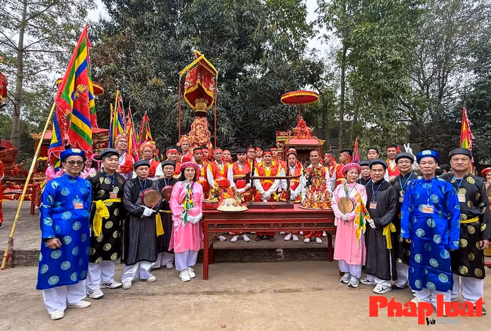 le hoi dinh nhat tan di san van hoa phi vat the quoc gia noi hoi tu gia tri tam linh va truyen thong hinh 4