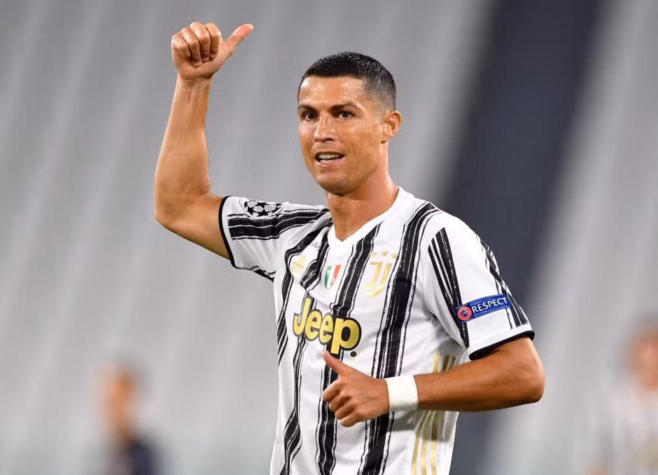 Siêu sao Ronaldo vướng vào rắc rối vì COVID-19. Ảnh: TL