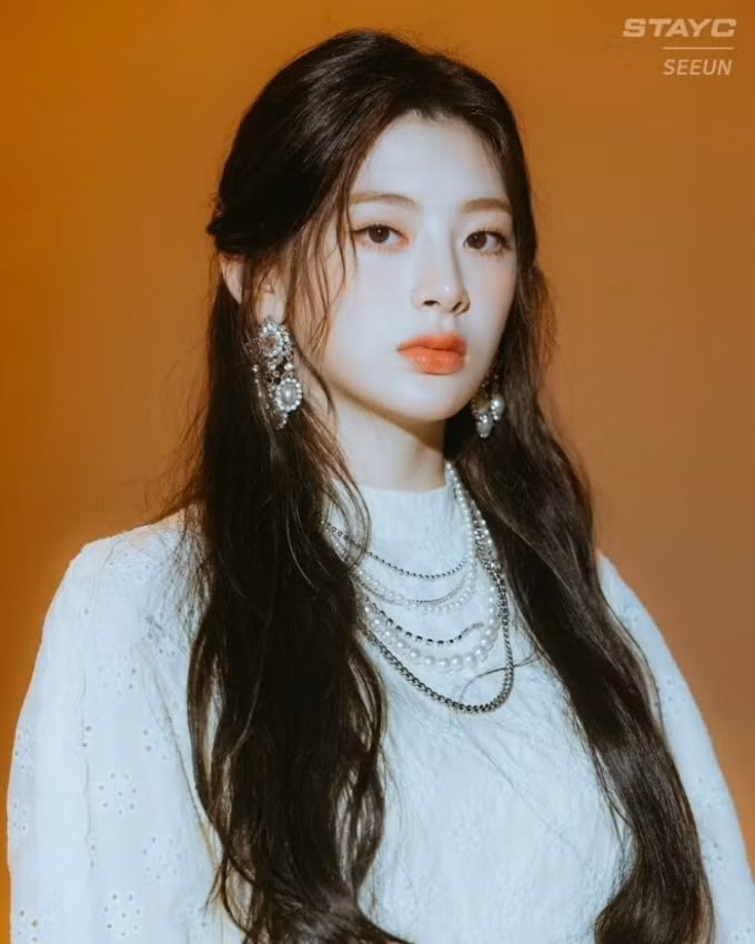 nhom Seeun