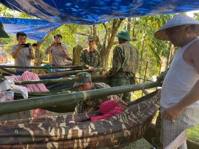 lực lượng chức năng chuẩn bị di dời