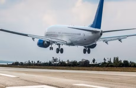 Giá nhiên liệu máy bay tăng, lợi nhuận nhiều hãng hàng không chịu sức ép