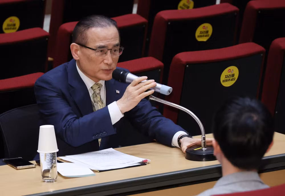 S. Korea hints at N. Korea sanctions relief in denuclearization process