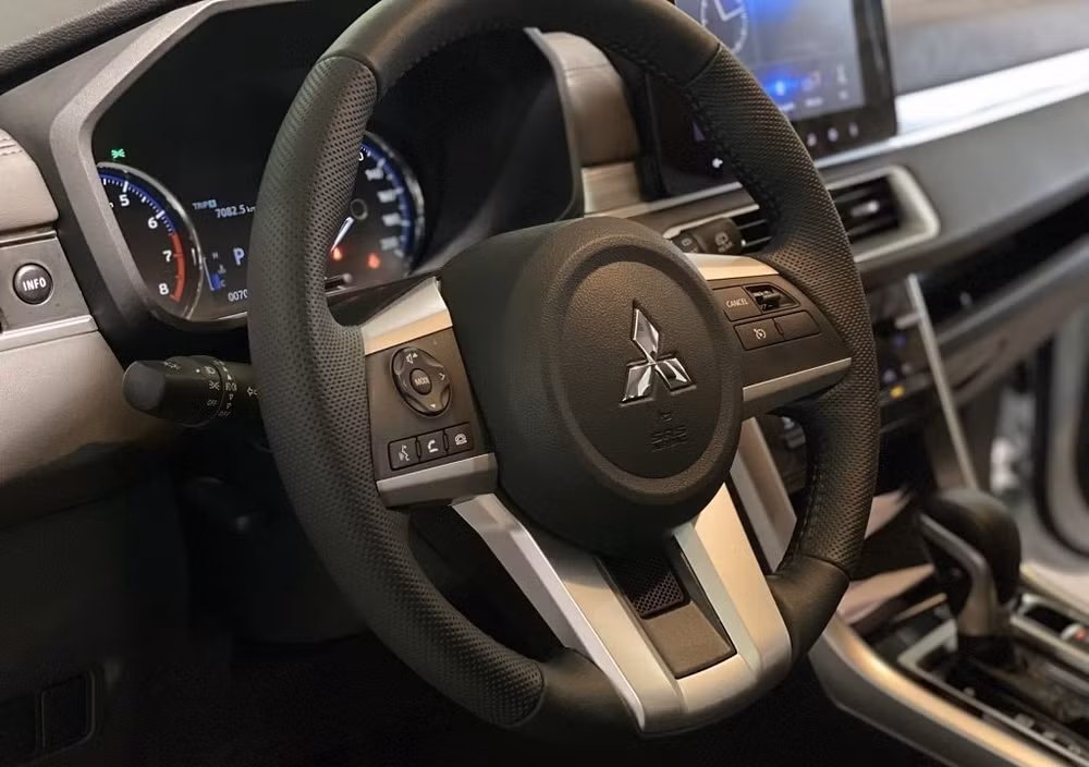 mitsubishi xpander 2022 da xuat hien tai cac dai ly hinh 3