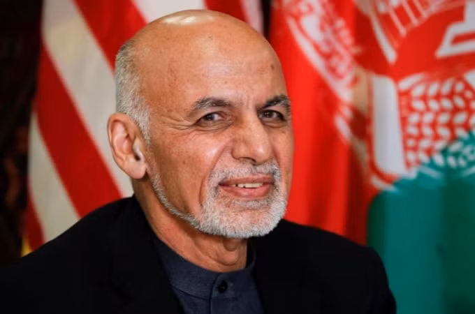 Tổng thống Ashraf Ghani đã bỏ trốn khỏi Afghanistan khi Taliban tiến vào Kabul - Ảnh: Stringer / Reuters