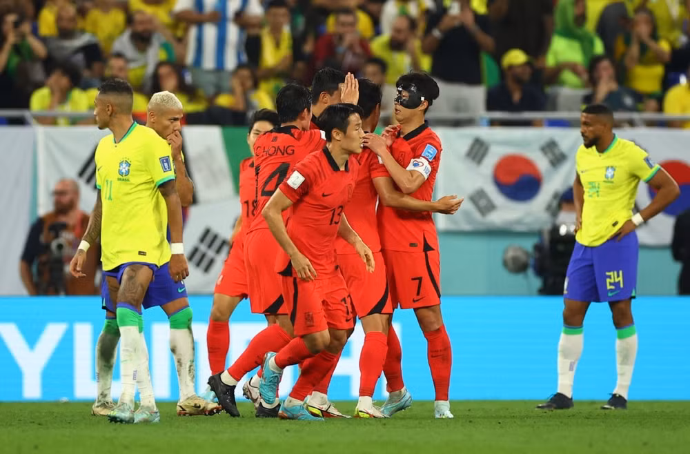thang dam han quoc 4 1 brazil nhay samba vao tu ket world cup 2022 hinh 14
