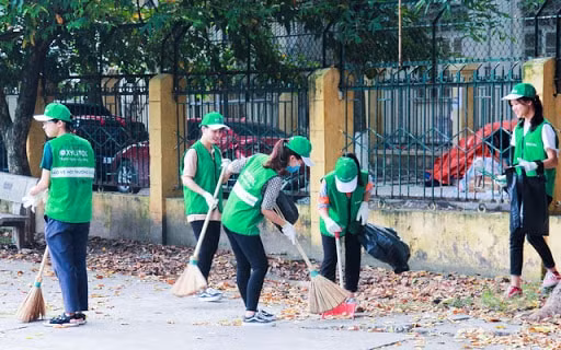 Theo Luật Bảo vệ môi trường năm 2020, lần đầu tiên cộng đồng dân cư được quy định là một chủ thể trong công tác bảo vệ môi trường. Ảnh minh họa