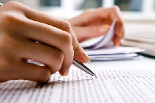 Cắt giảm thủ tục hành chính ngay trong quá trình xây dựng văn bản