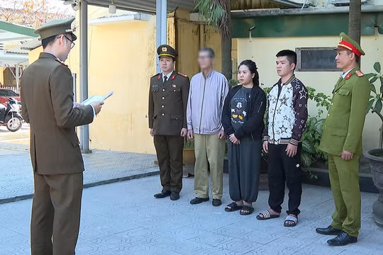 Khởi tố 2 đối tượng cho vay nặng lãi hơn 530%/năm tại Huế