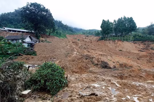 Indonesia: Sạt lở đất khiến ít nhất 7 người thiệt mạng, 82 người mất tích