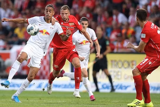 Nhận định, dự đoán Augsburg vs Union Berlin: Phòng ngự chỉ để… trang trí
