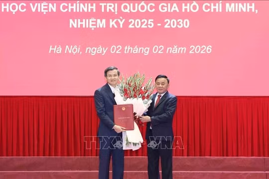 Đồng chí Đoàn Minh Huấn giữ chức Bí thư Đảng ủy Học viện Chính trị quốc gia Hồ Chí Minh