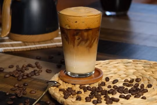 Uống 7-8 ly cafe khiến tim tăng tốc, mạch máu chịu đòn