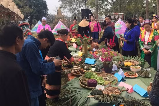 ‘Tết bản làng’ tại Làng Văn hóa - Du lịch các dân tộc Việt Nam