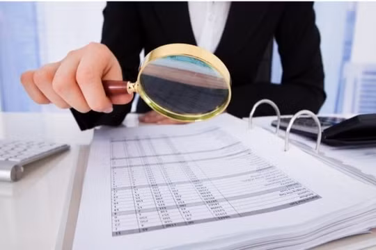 Cán bộ, công chức, lực lượng vũ trang không được cấp chứng chỉ Quản tài viên