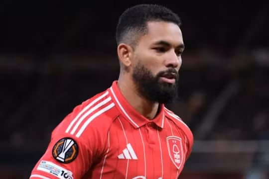 Tin chuyển nhượng (27/1): Tottenham nhắm sao PSG, Douglas Luiz trở lại Villa Park