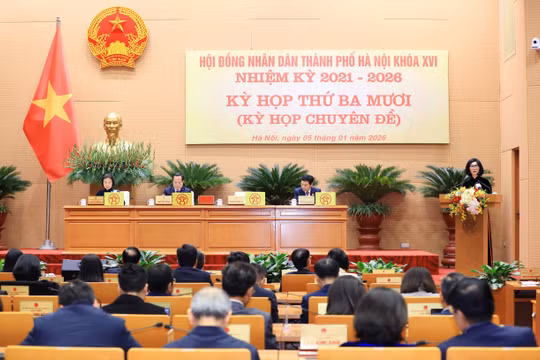 HĐND TP Hà Nội xem xét miễn nhiệm, bầu bổ sung lãnh đạo chủ chốt