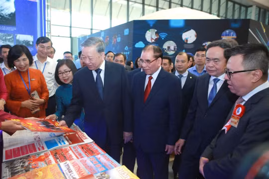 Hội Nhà báo Việt Nam viết tiếp sứ mệnh người cầm bút trong kỷ nguyên mới