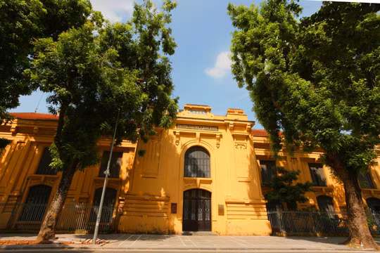 Đại học Dược Hà Nội lo ngại ‘đóng băng di sản’ nếu trường thành bảo tàng