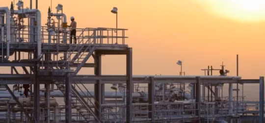 Chiến sự tại Iran đảo lộn thị trường LNG và làm chao đảo giá khí đốt