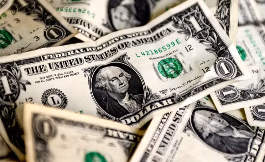 Đồng USD tăng vọt sau chiến sự Iran nhưng đà đi lên có thể không kéo dài