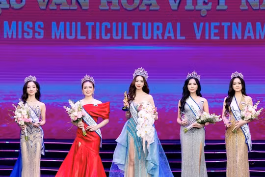 Người đẹp Ninh Bình đăng quang Hoa hậu Văn hoá Việt Nam 2026