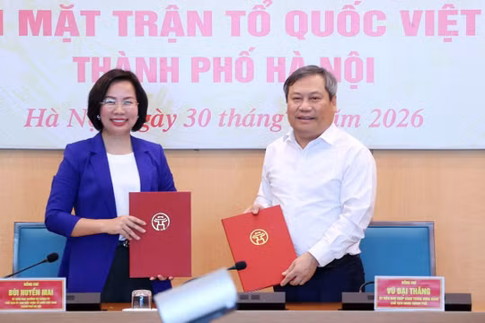 Hà Nội chuyển giao 18 tổ chức hội về Mặt trận Tổ quốc