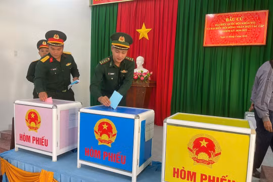 Từ biên giới đến hải đảo, cử tri Gia Lai rộn ràng đi bầu cử